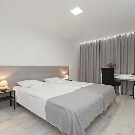 Happyinn אכסניה *